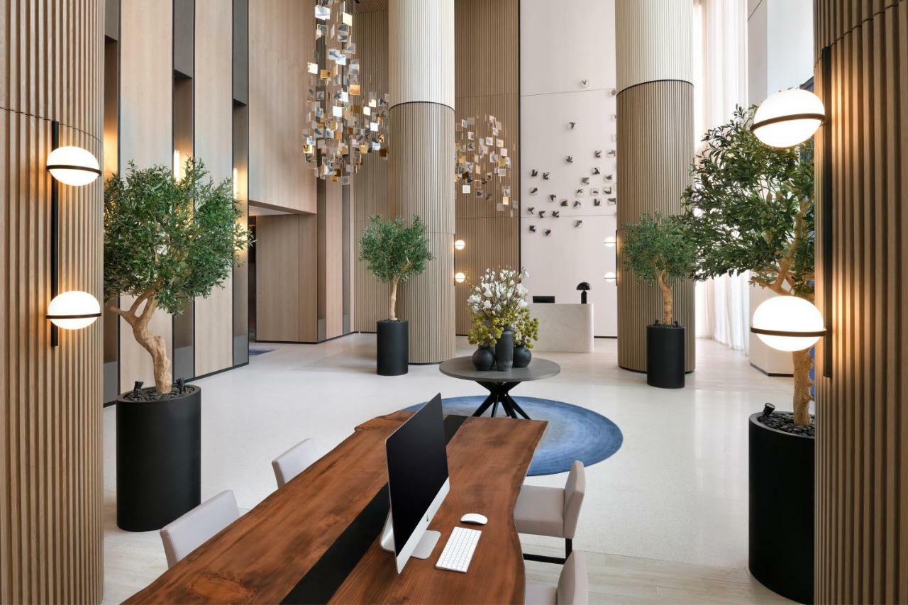 Hotel Vida Emirates Hills Dubái Exterior foto